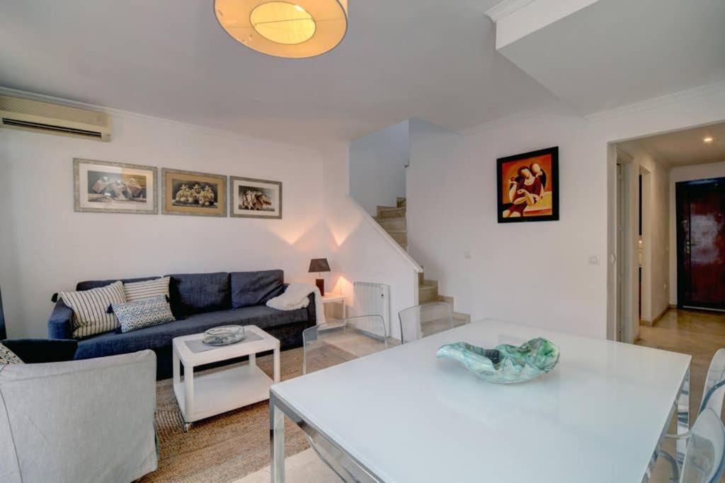 Duplex Con Vistas Al Mar Lägenhet La Línea de la Concepción Exteriör bild